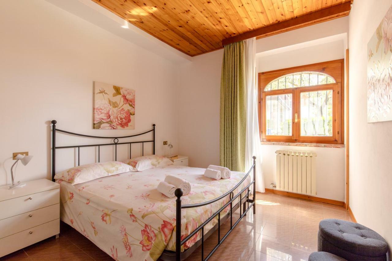 Villa Mariarosa Apartments Tignale Exterior foto